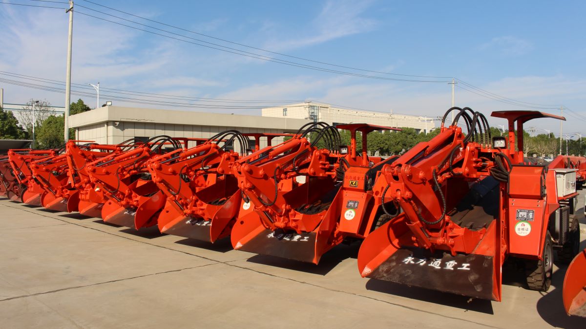 貴州遵義客戶復購3次，永力通履帶扒渣機值得信賴